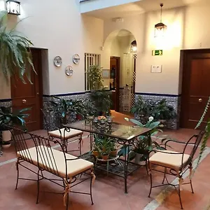 https://pension-dona-trinidad.es-andalucia.com